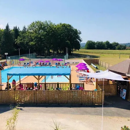 4 Etoiles - Piscine - Ef0iia Campingplads *